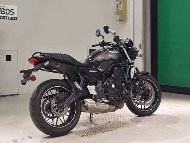 Kawasaki Z650RS — фото 5
