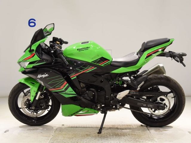 Kawasaki ZX-4R — фото 2