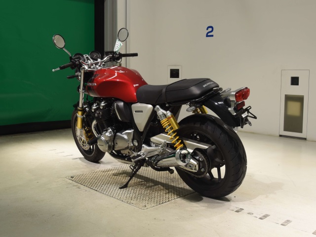 Honda CB1100RS — фото 6