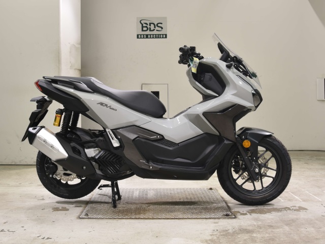Honda ADV 160