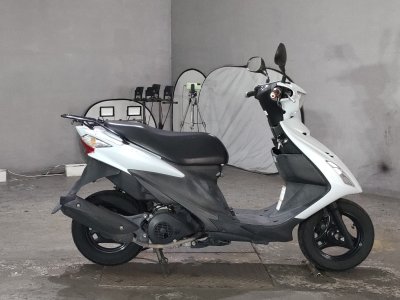 Suzuki V125S