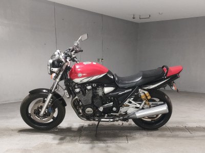 Yamaha XJR1300 — фото 2