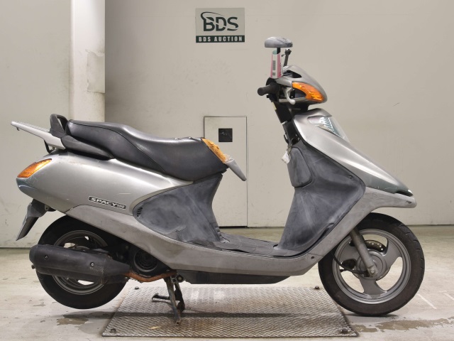 Honda SPACY100