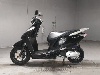 Honda LEAD125 — фото 2