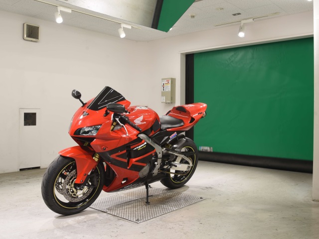 Honda CBR600RR — фото 4