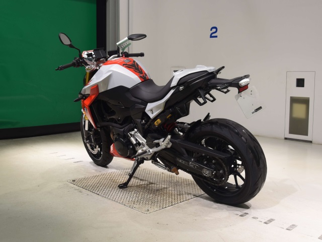 BMW F900R — фото 6