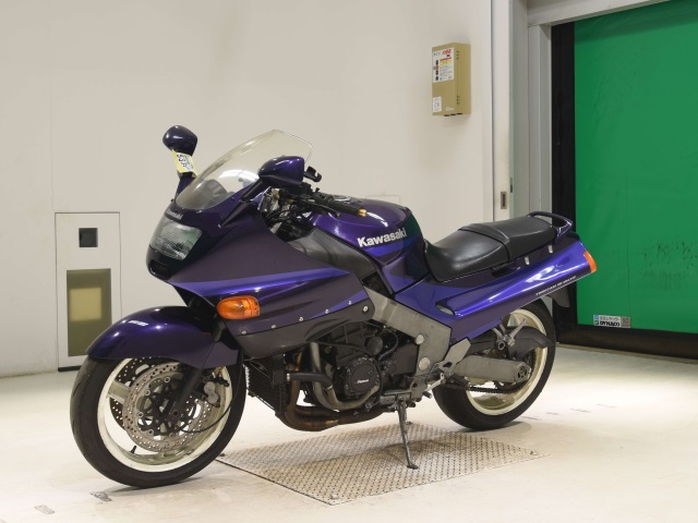 Kawasaki ZZ-R1100 — фото 4