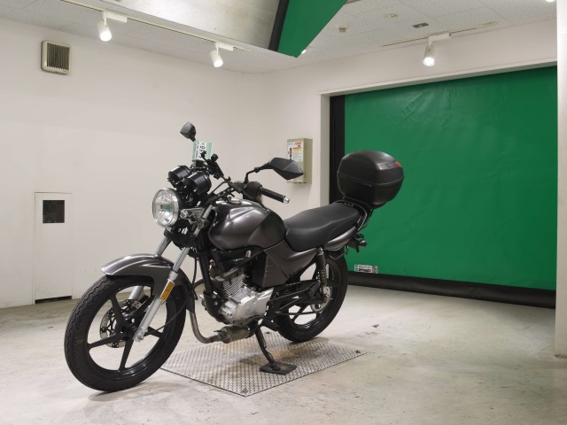 Yamaha YBR125 — фото 4