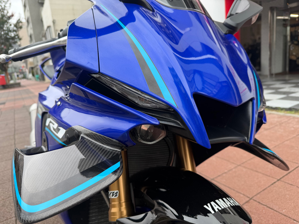 Yamaha YZF-R1 — фото 12