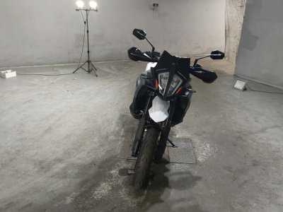 KTM 890 ADVENTURE — фото 3