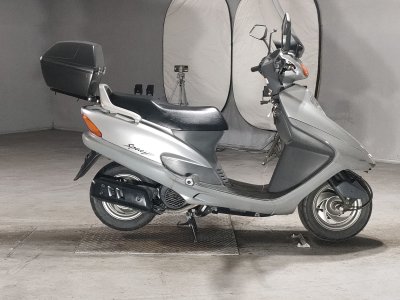 Honda SPICY 125