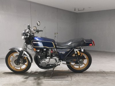 Kawasaki Z1000MK2 — фото 2
