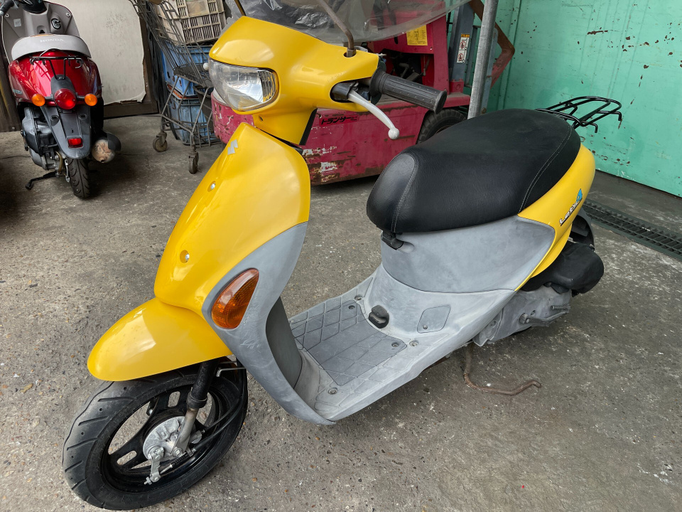 Suzuki LETS4