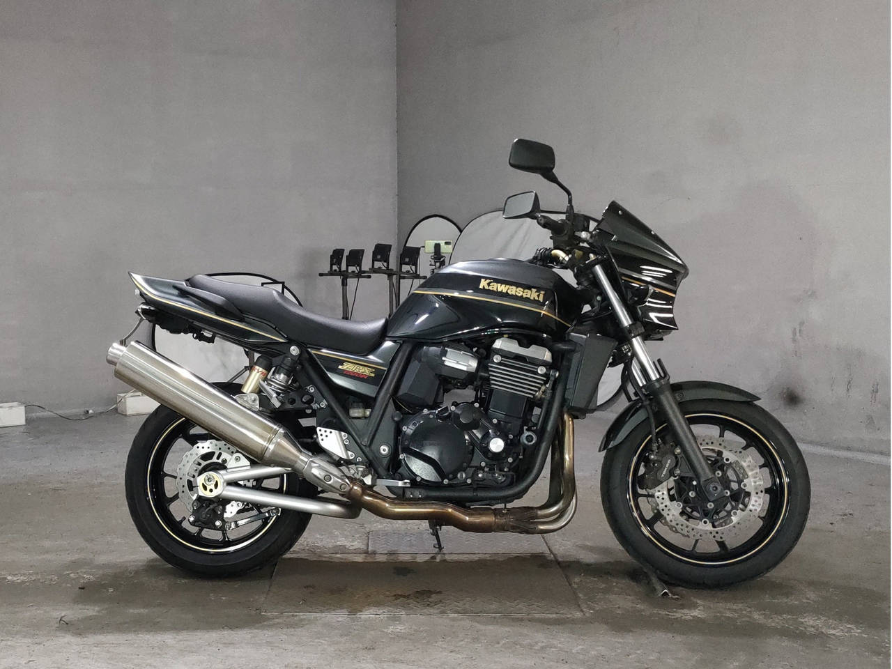 Kawasaki ZRX1200