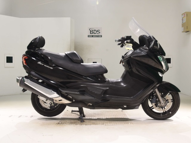 Suzuki SKYWAVE 650LX