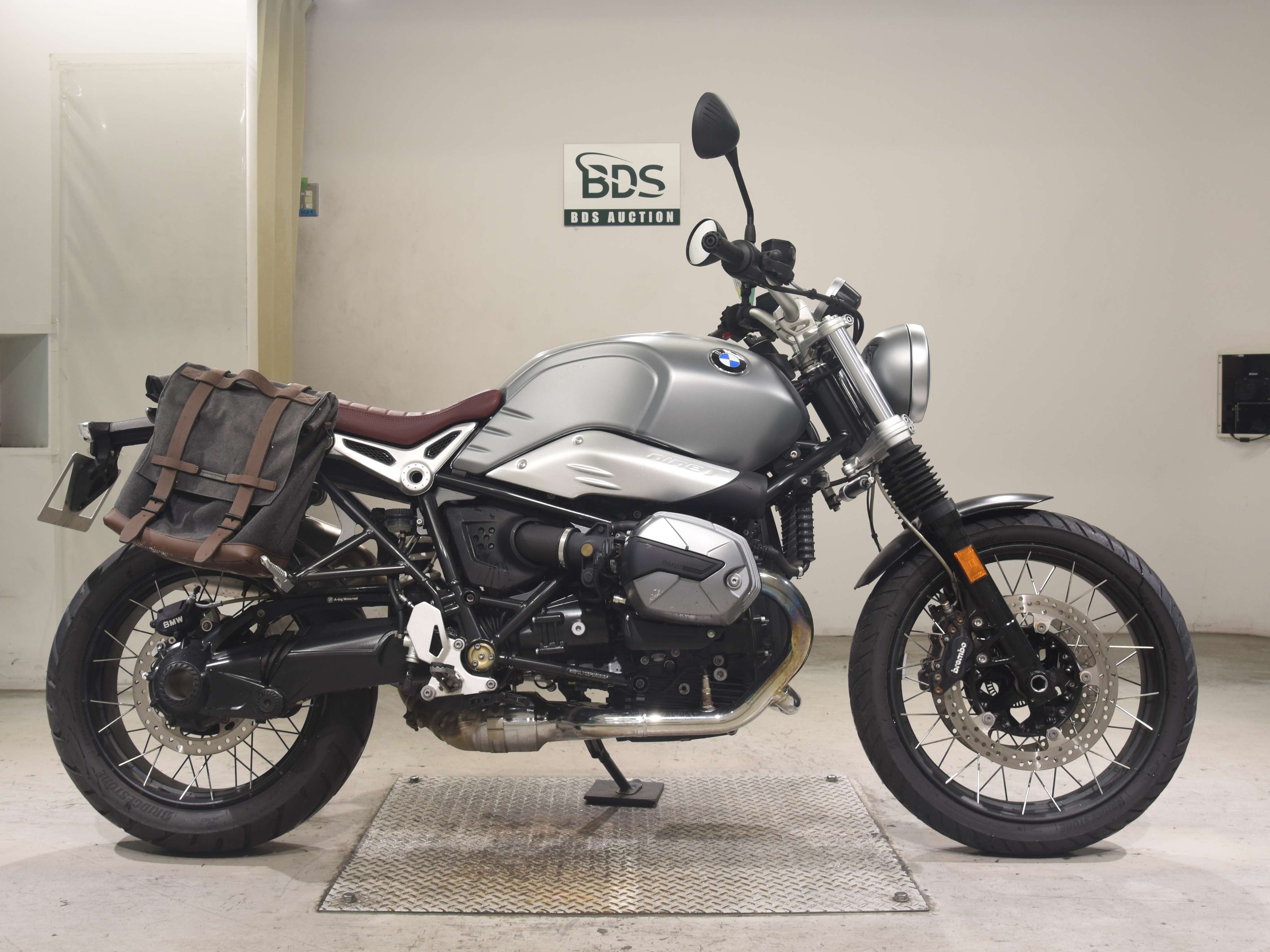 BMW R NINE T SCRAMBLER