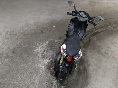 Aprilia SR50 — фото 6