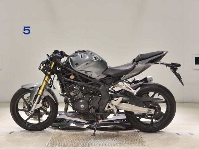 Honda CBR250RR — фото 2