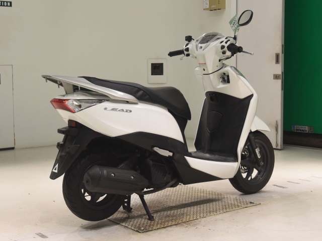 Honda LEAD125 — фото 5