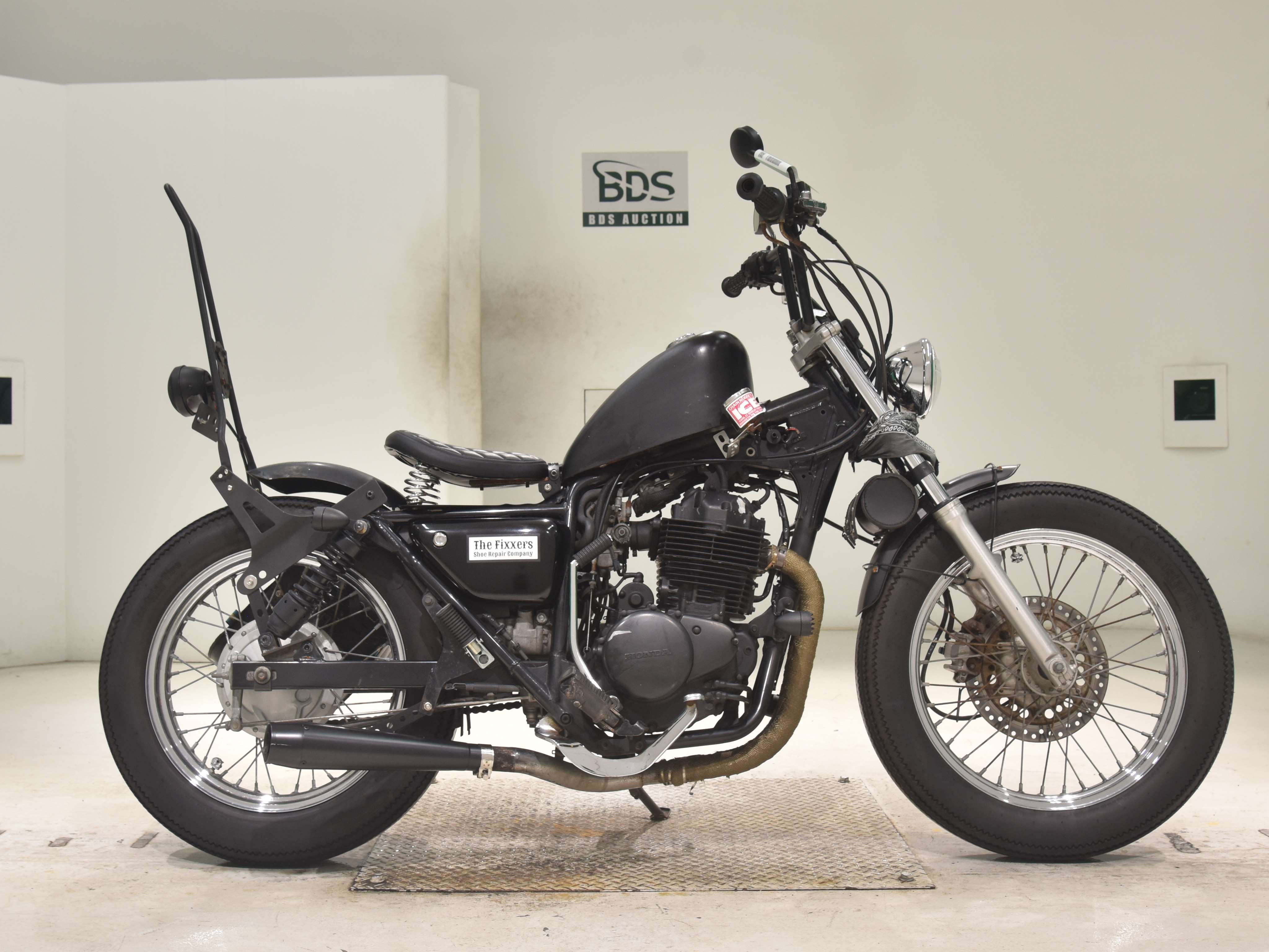 Honda CB400SS-E