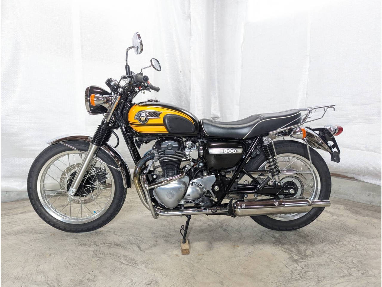 Kawasaki W800