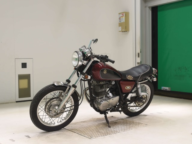 Yamaha SR400 — фото 4