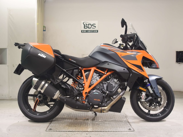 KTM 1290 SUPERDUKE GT