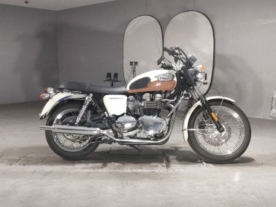 Triumph T100 BONNEVILLE
