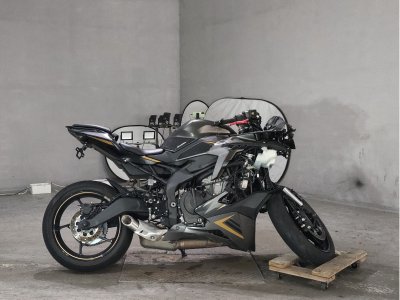 2655] Kawasaki NINJA ZX-25R - ZX250E-A19898