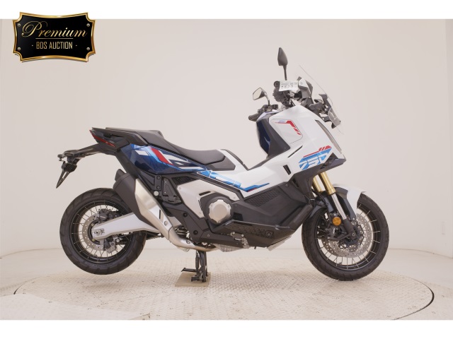 Honda X-ADV750-2