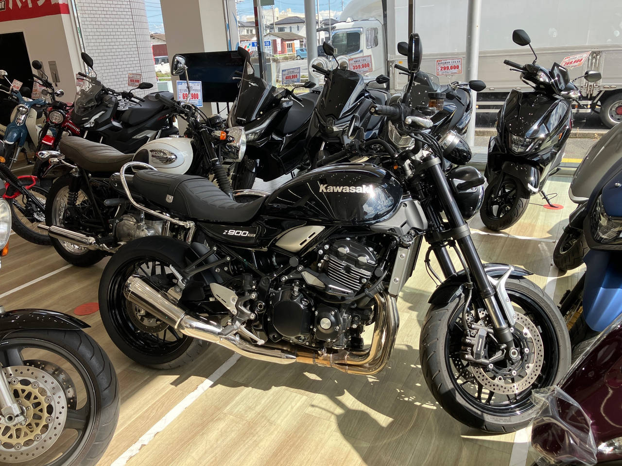 Kawasaki Z900RS