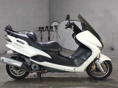 Yamaha MAJESTY125