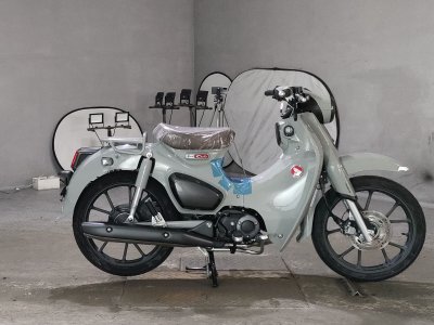 Honda SUPER CUB125