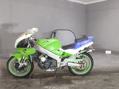 Kawasaki ZXR250 — фото 2