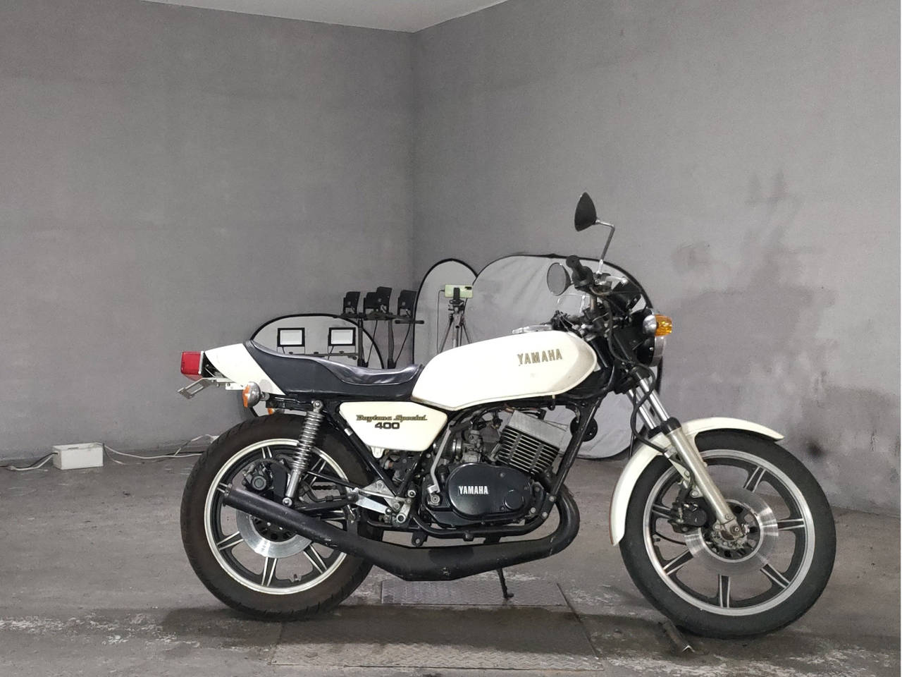 Yamaha RD400, zdjęcie 1