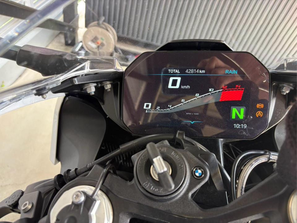 BMW S1000RR — фото 3