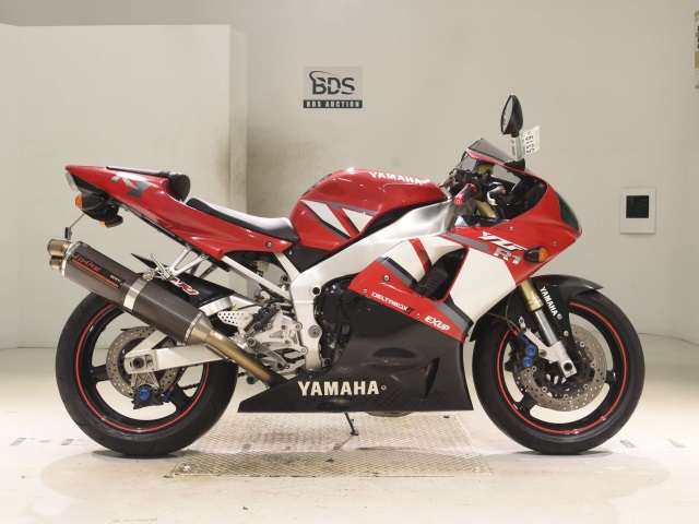 Yamaha YZF-R1