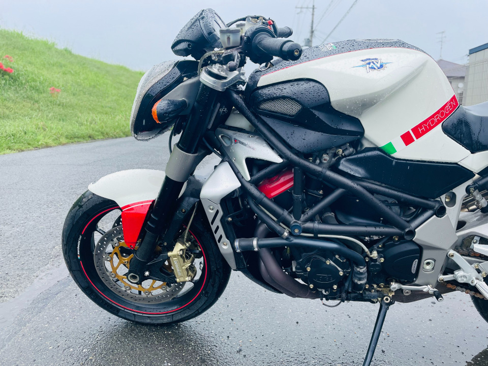MV Agusta BRUTALE 910R — фото 14