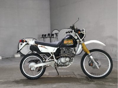 Suzuki DJEBEL200