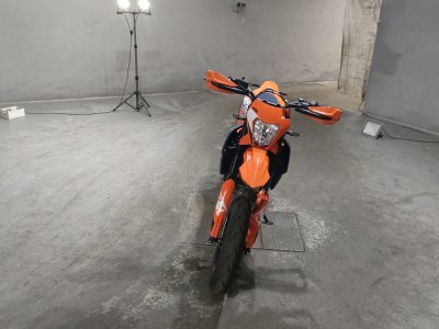 KTM 690 SMC R — фото 3