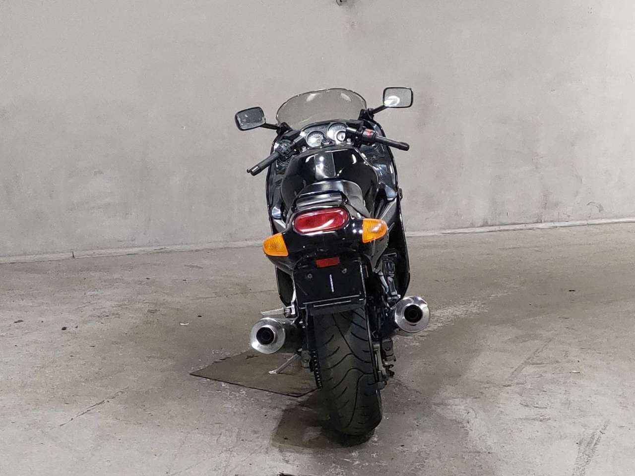 7177] Kawasaki ZX-11 - JKAZXBD17WA053793