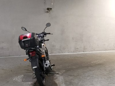 Yamaha YBR125 — фото 4