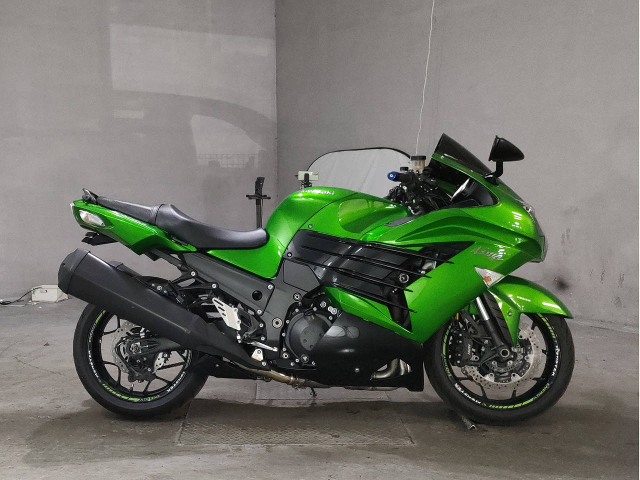 140と120♡iuuua☆ 7029] Kawasaki NINJA ZX-14R - JKBZXT40EEA001184