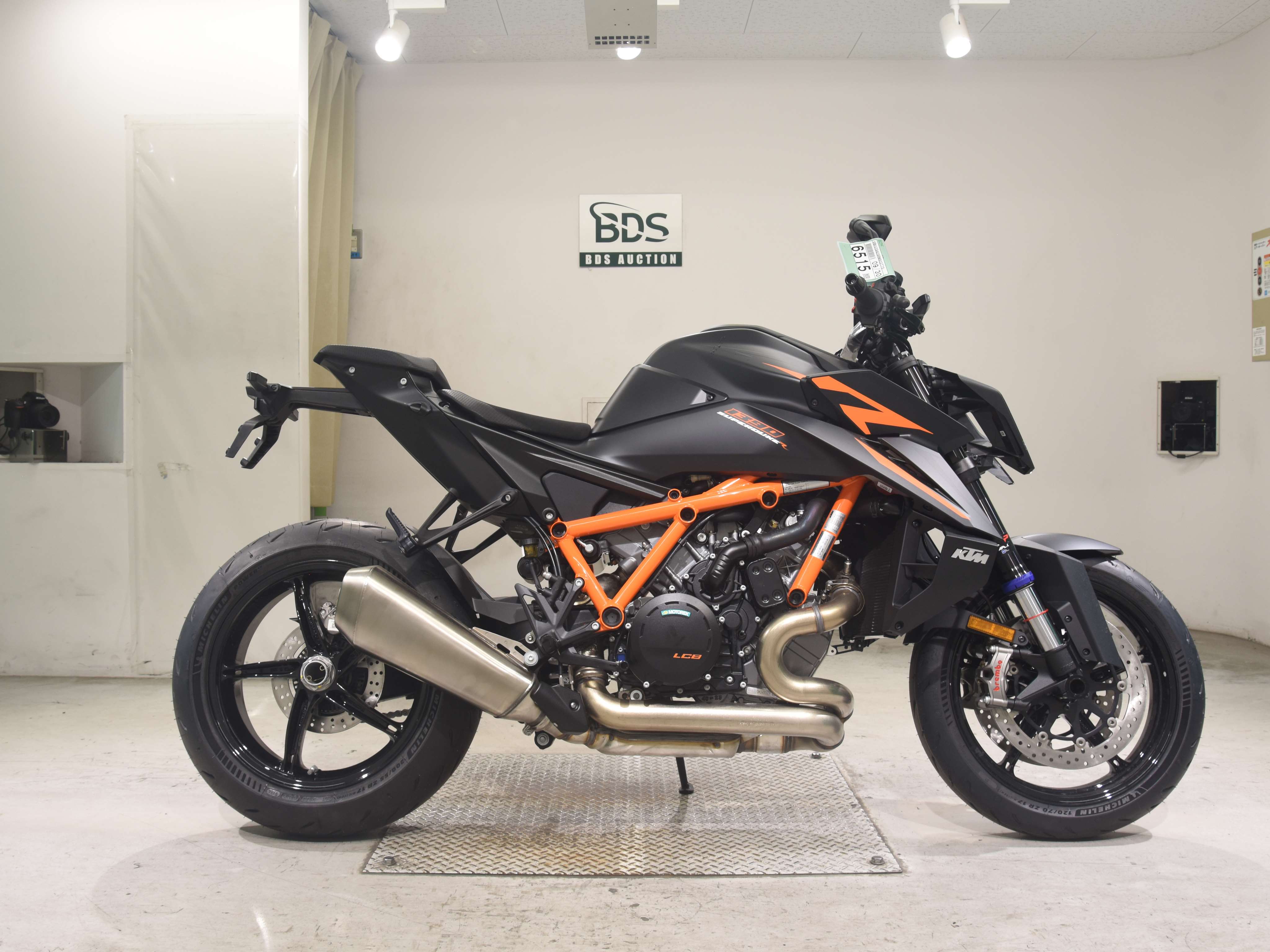 KTM 1390 SUPER DUKE R EVO