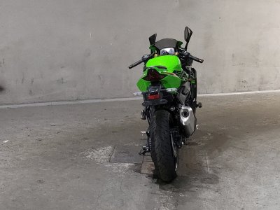 Kawasaki NINJA ZX-25R KRT — фото 4