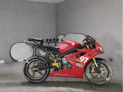 Triumph DAYTONA 675