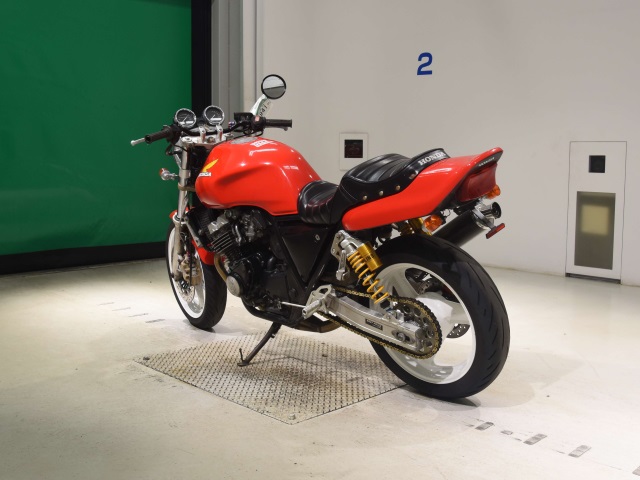 Honda CB400SF — фото 6