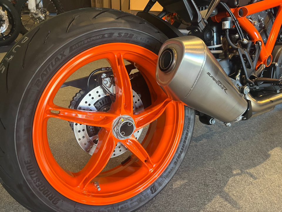 KTM 1290S-DUKER EVO — фото 10