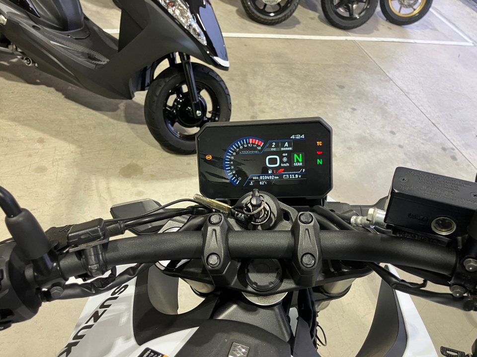 Suzuki GSX-8S — фото 3