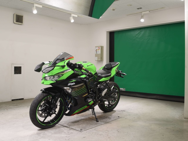 Kawasaki NINJA ZX-25R KRT — фото 4